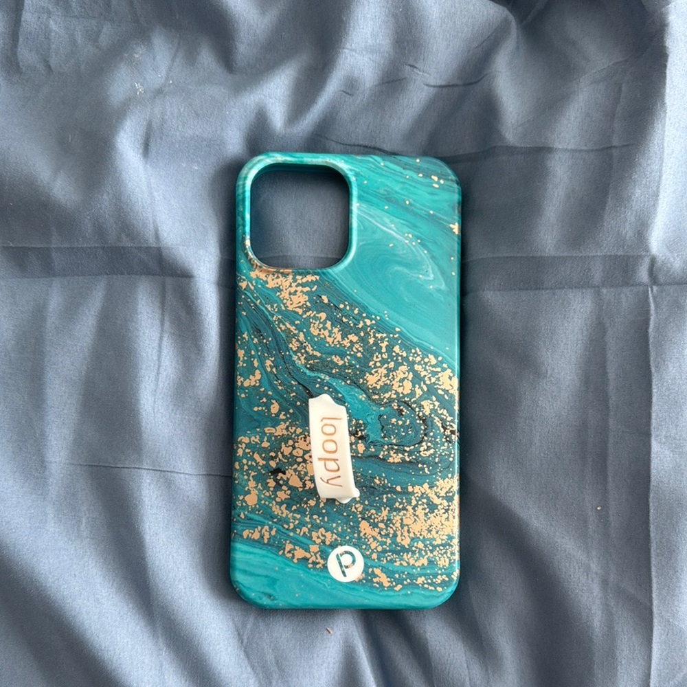 Loopy Case Turquoise and Gold Cell Phone Case